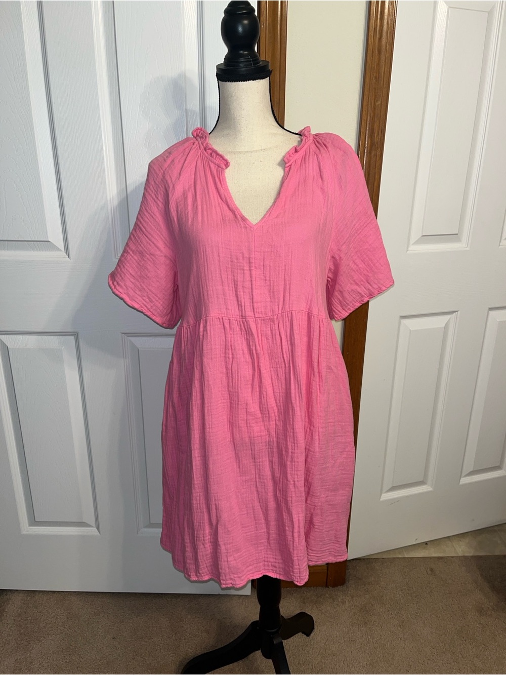 Old Navy Hot Pink Dress